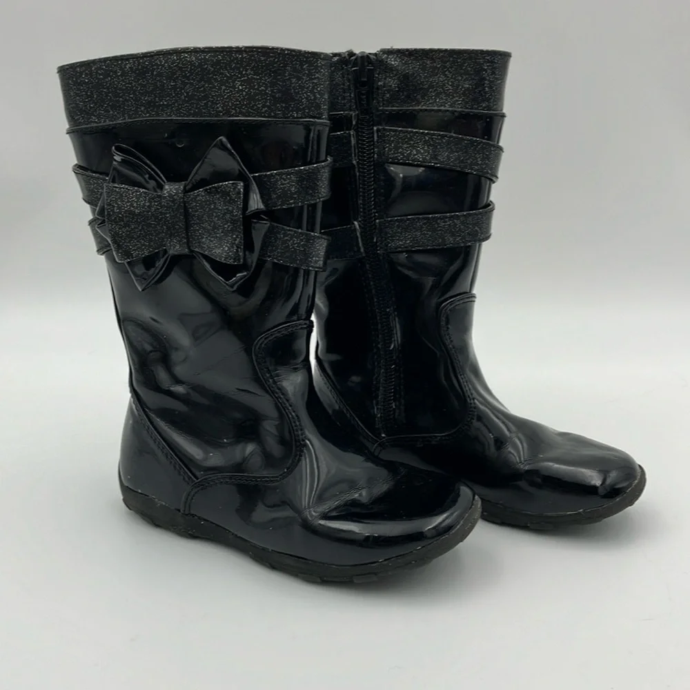 Stride Rite Boots (toddler size 9)